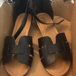 a.n.a Black and Tan Women's Sandals
